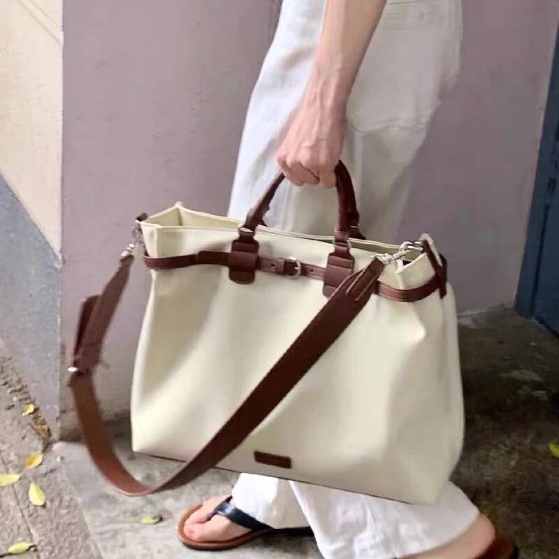 Casual Large Capacity Tote Bags For Women Designer Handbags Purses 2024 New In Belt Buckle Top Handle Backpacks Shoulder