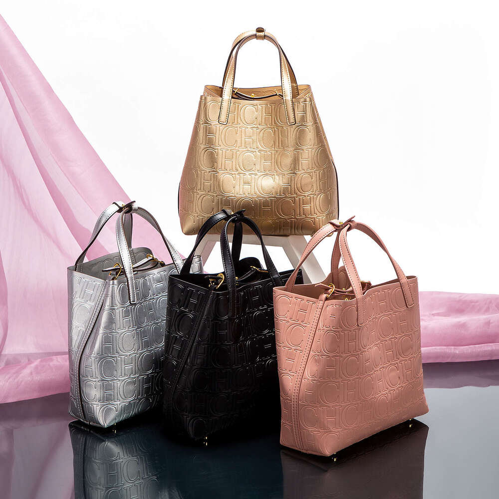 CHCH 2025 New Fashionable Classic Women's Handbag Simple And Versatile Large Capacity Bucket Bag