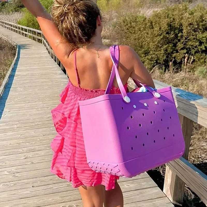 Plastic bag oversized handbag Shoder handbag EVA rubber waterproof basket Fi Wen handbag travel plastic bag Y250409VCFSD