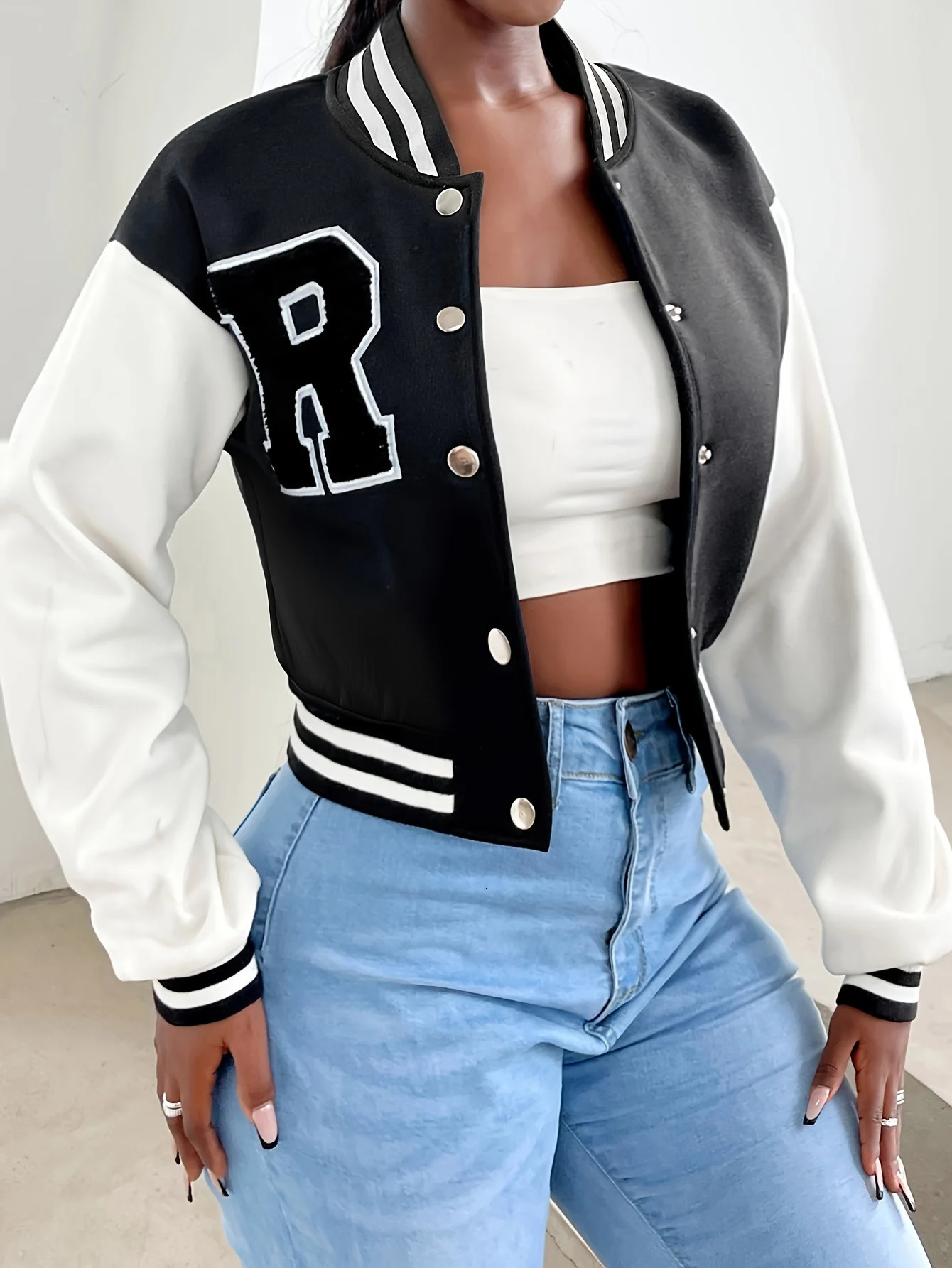 Elegant womens casual jacket white autumn button baseball pilot cut long sleeved crop 250409