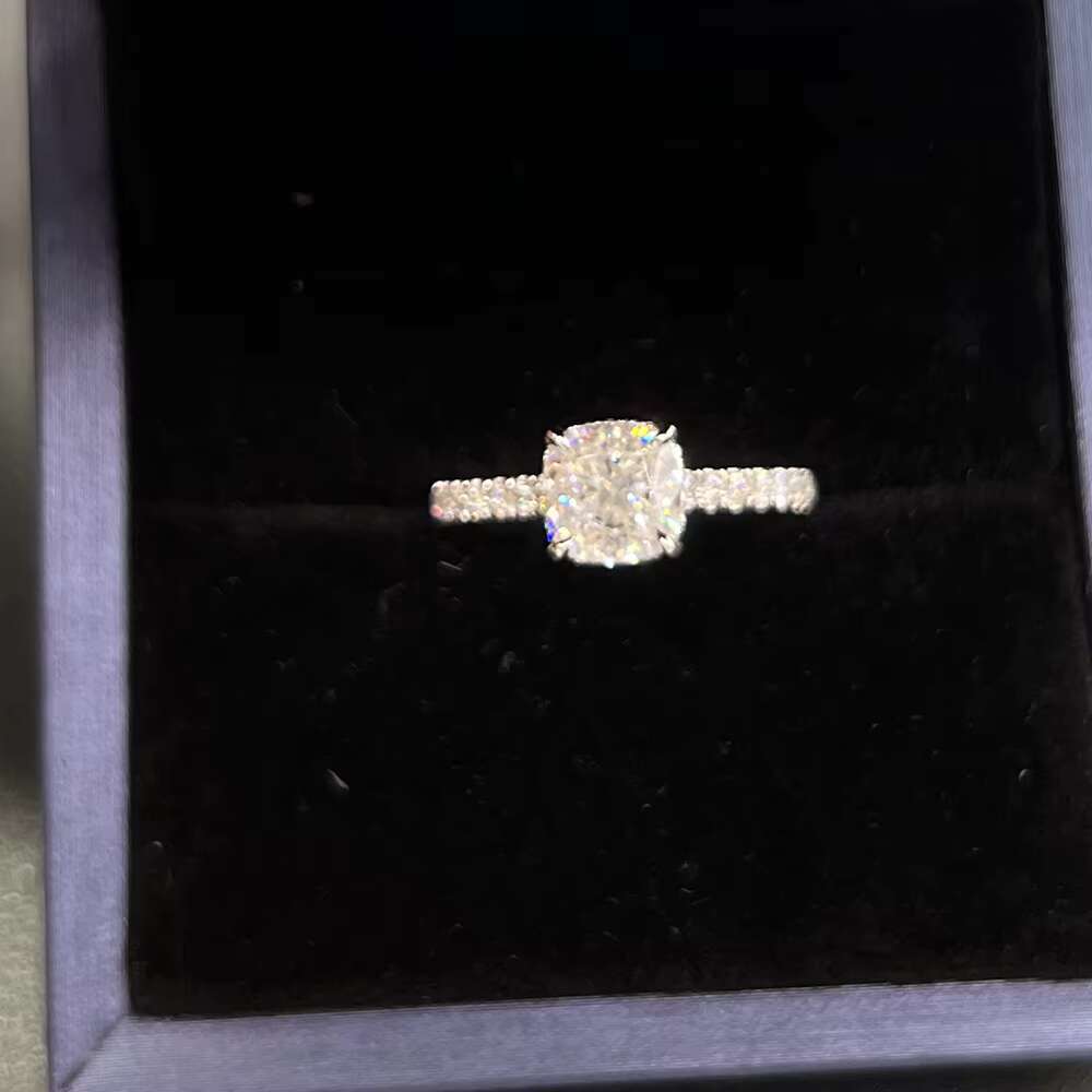Rswimming Phone Pouchr VVS1 Moissanite Diamond 1.5CT St Case White 18K Rings 1 Piece Romantic 18k Gold Gemstone Rings Ice Cut