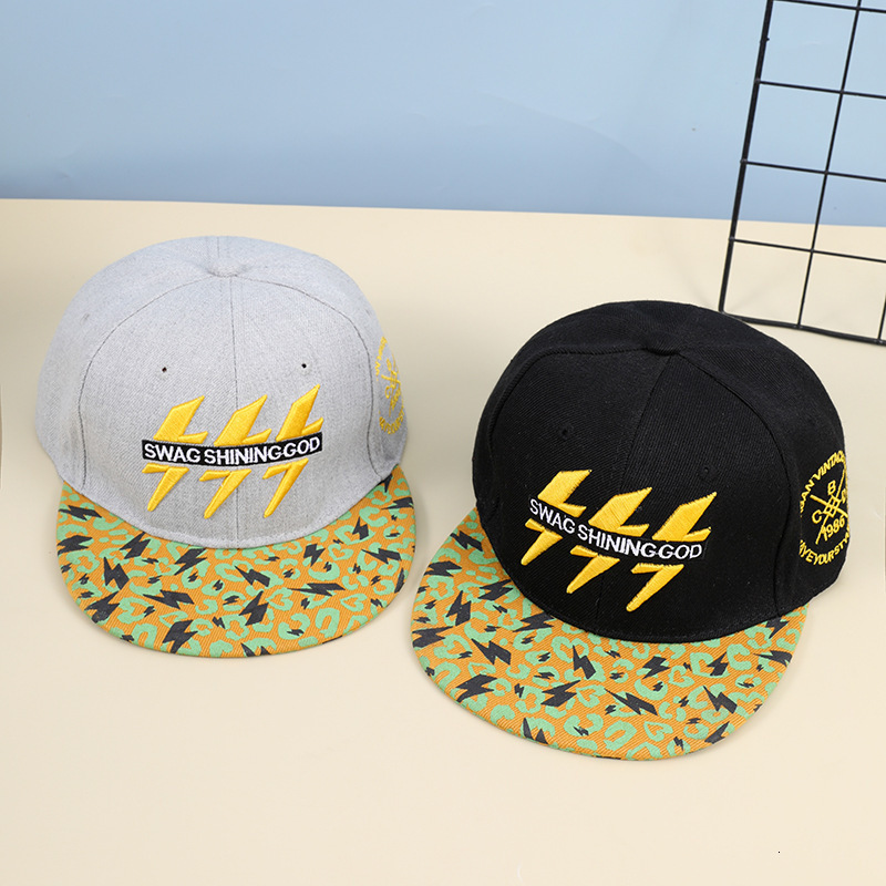 Fire Baseball Cap Printed Flame Hip Hop Street Wear Hat KANYE WEST Trucker Bone for Men Women Fashion Dad Drop 231228