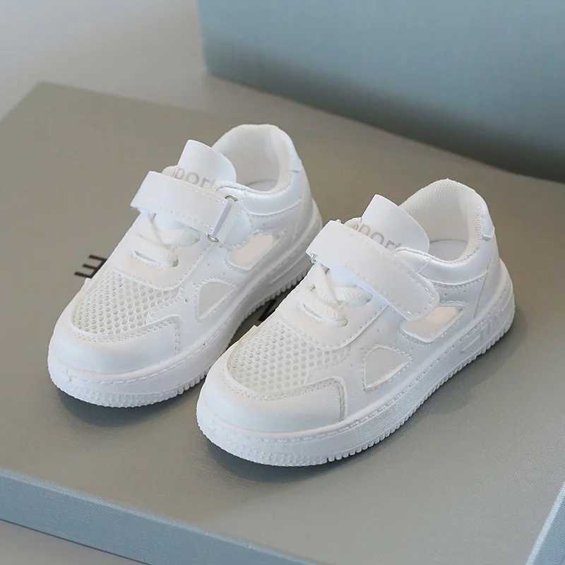 Childrens white shoes 2024 summer boys sports shoes mesh breathable board shoes girls hollow casual sports shoes soft soled childrens shoes X250409