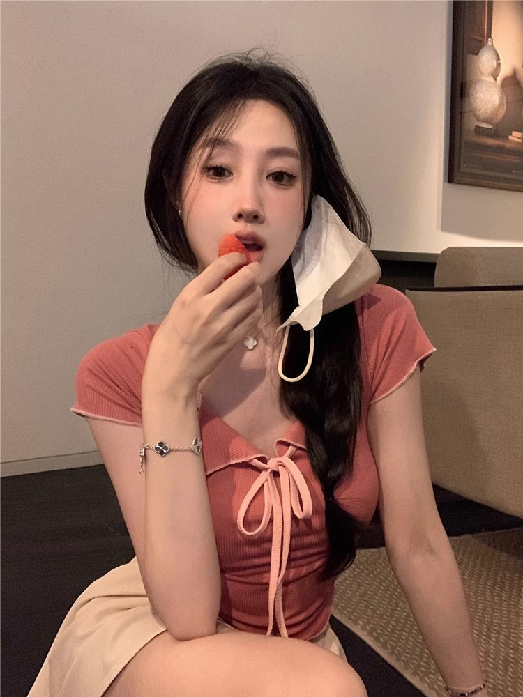 2025S Designer Women S T Shirt Pure Desire Spicy Girl Sleeved T Shirt For Female Niche Short Style Design Tight Fitting And Slimming Top Trend