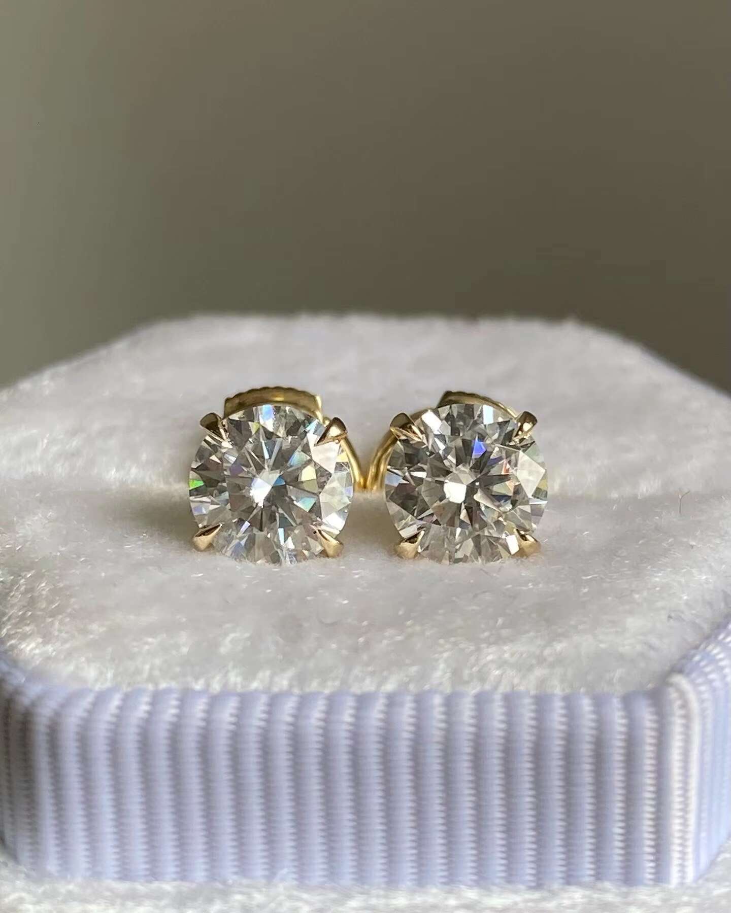 Martini Earring 1ct Moissanite Diamond DEF VVS Round Brilliant Cut Moissanite Stud Earring in 14k Gold