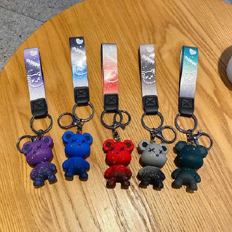 Charming Resin Star Cute Bear Keychain with Str Bear Car Keychain Backpack Keychain Pendant GiftXJ250409