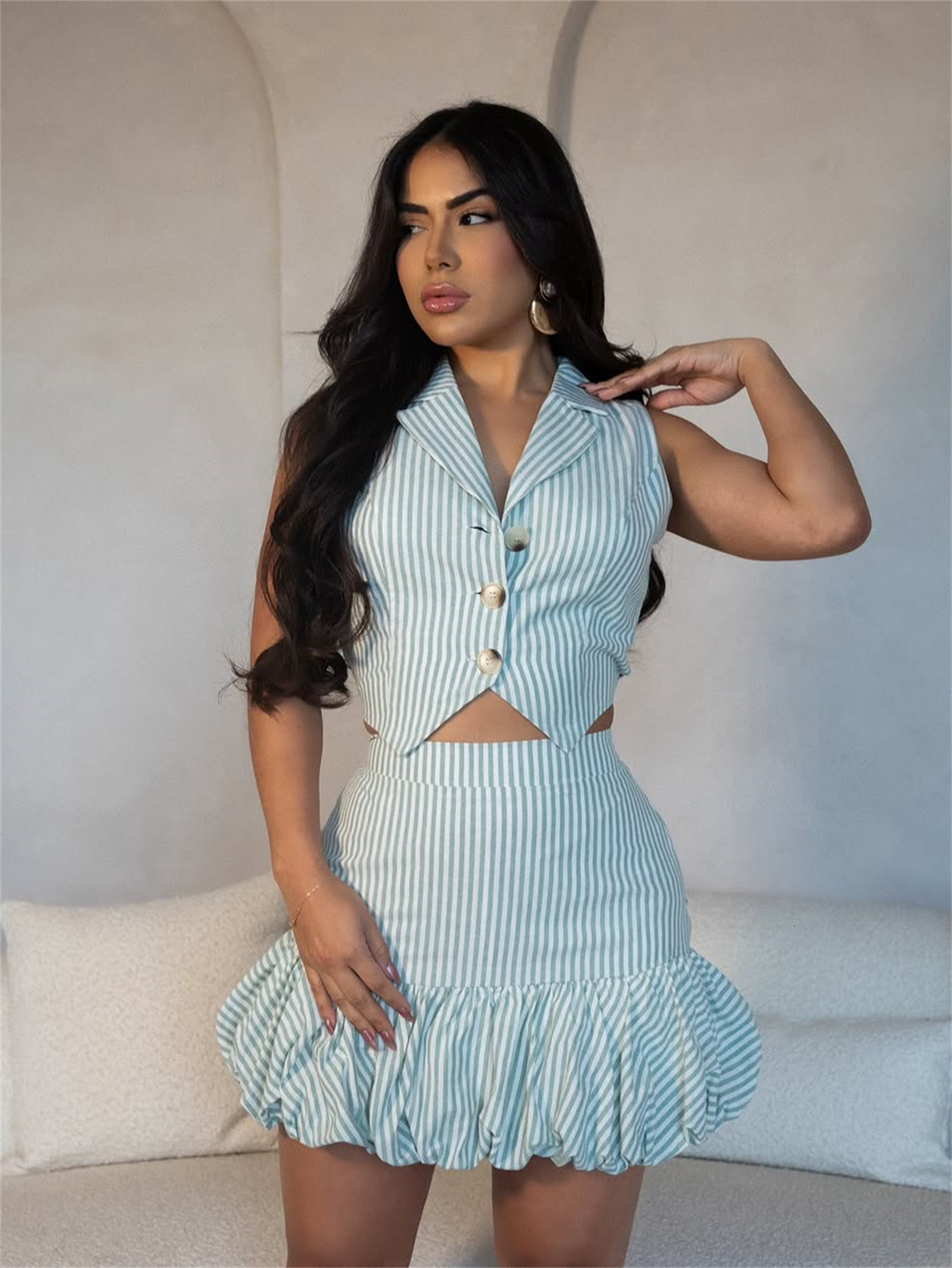 2025S Designer Women S Set Summer New Women S Fashion Style V Neck Contrasting Stripes Single Breasted Sleeveless Vest