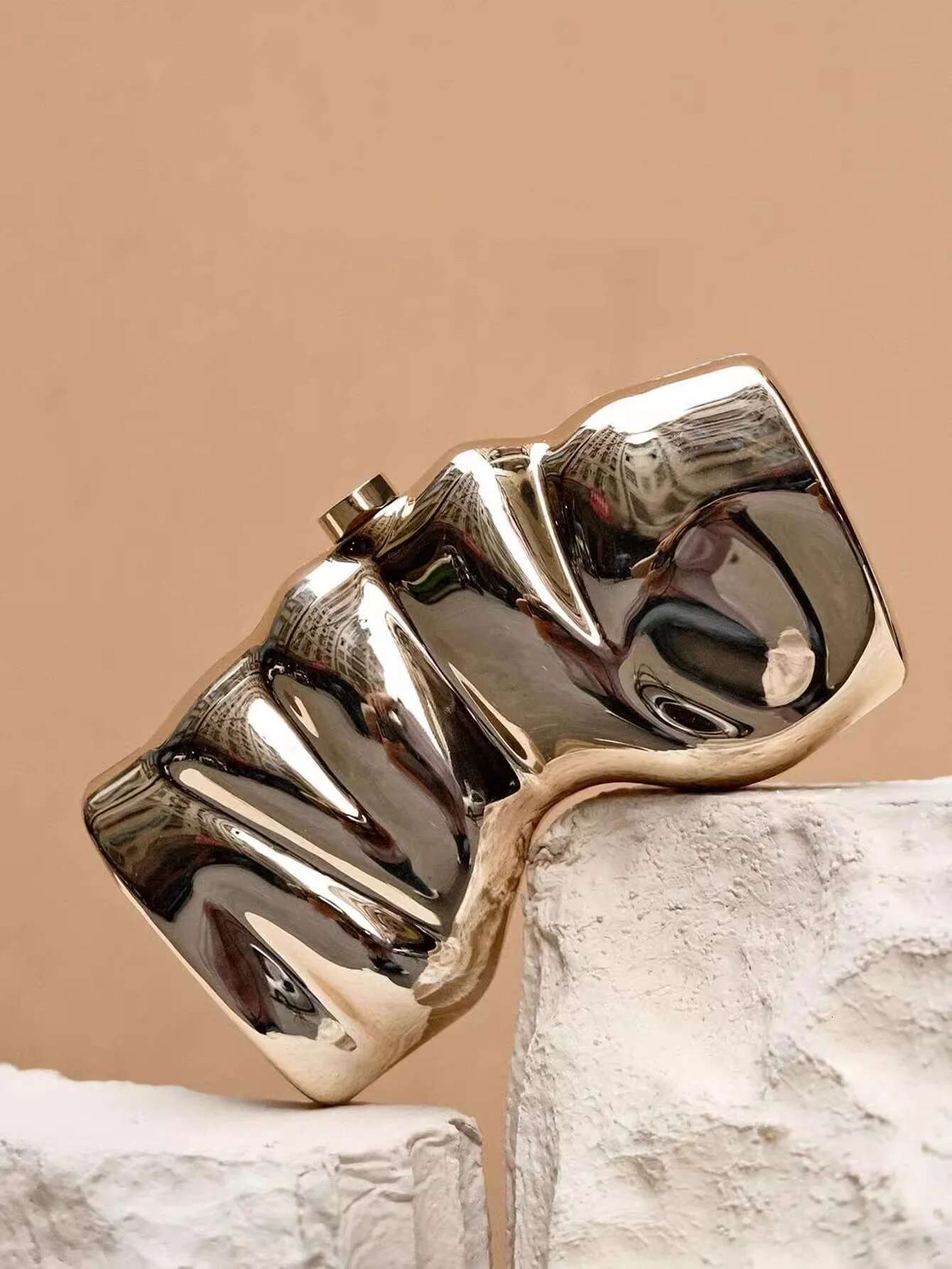 Golden Evening Bag Purses And Handbags Designer Shoulder Bags Funny Shape Party Wedding Acrylic Shiny Clutch Purse 2025