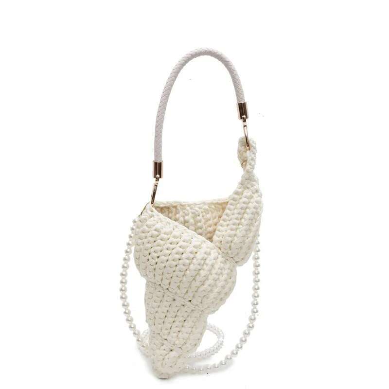 Creative Conch Shaped Crochet Women Shoulder Bags Funny Cute Pearls Chain Shell Crossbody Bag Handmade Novelty Small Purses