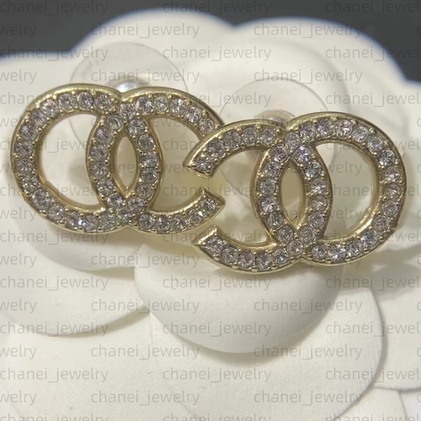 Classic earrings Stud Fashion 1.5CM stud earrings for woman Top Quality designer letter earring women Diamond Wedding Gifts jewelry