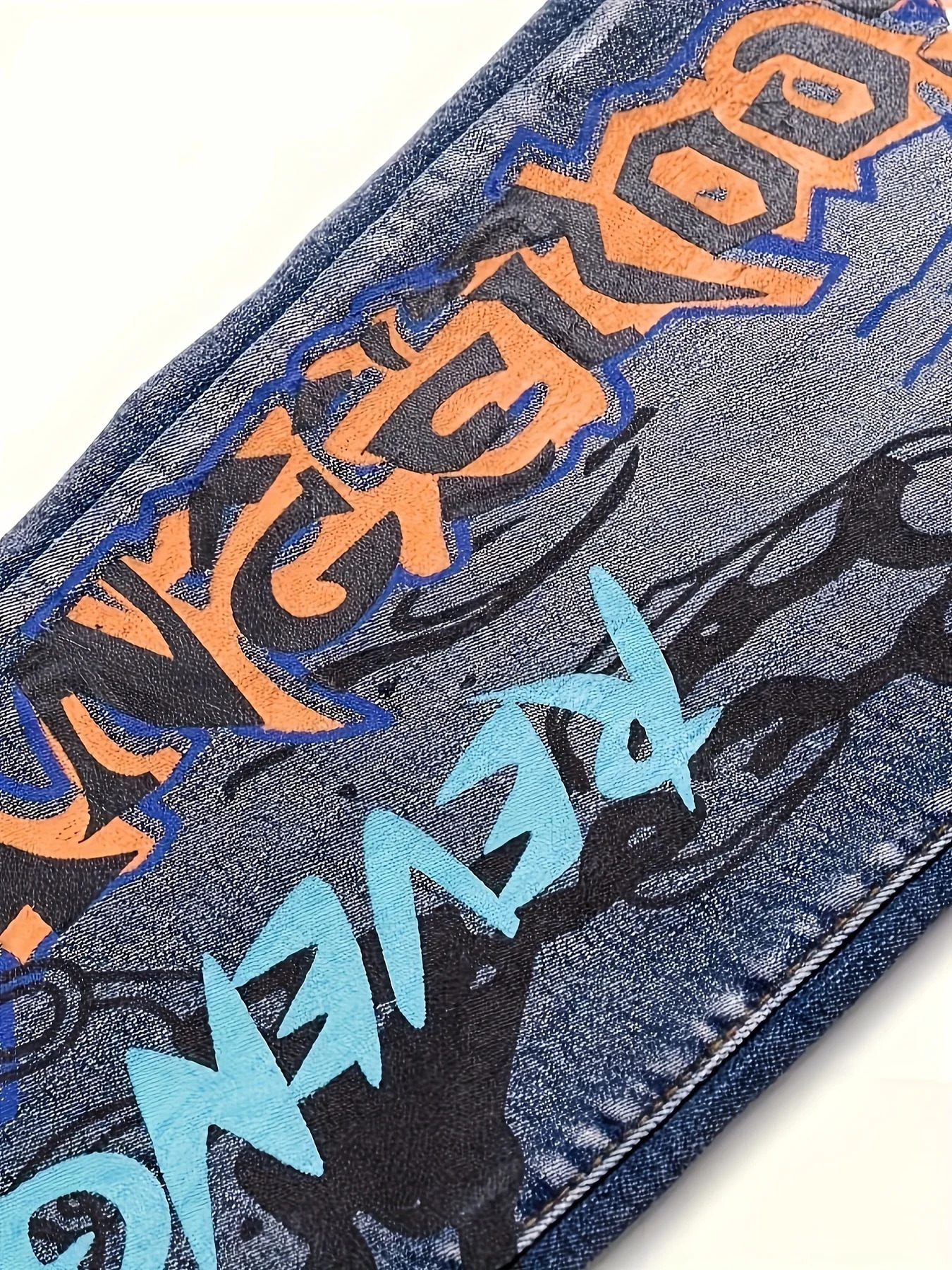 Mens Graffiti Art Denim Jeans Fashion Street Style Distressed Washed Look Comfort Fit for Spring Autumn Mens Graffiti 250408