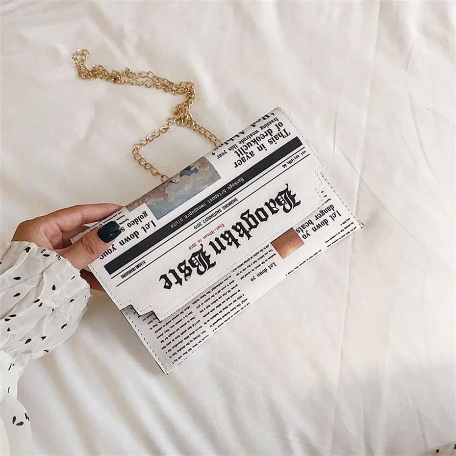5 Bulk Items Wholesale Lots Messenger Bags Handbag For Women 2024 Printing Chain Shopping Single-Shoulder Bag Fashion Y2k K13518