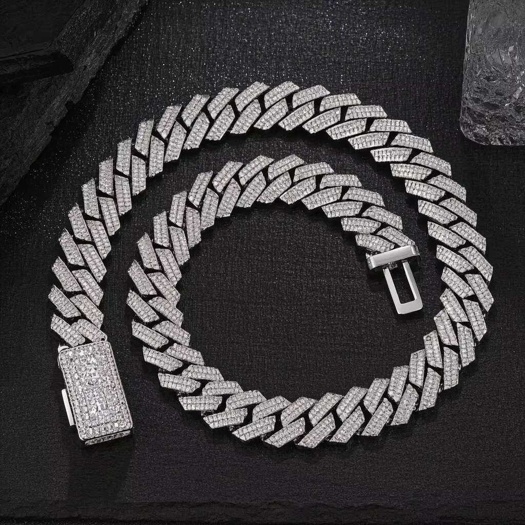 Linyin Custom Wholesale 925 Sterling Silver Jewelry Moissanite Cuban Chain Exquisite