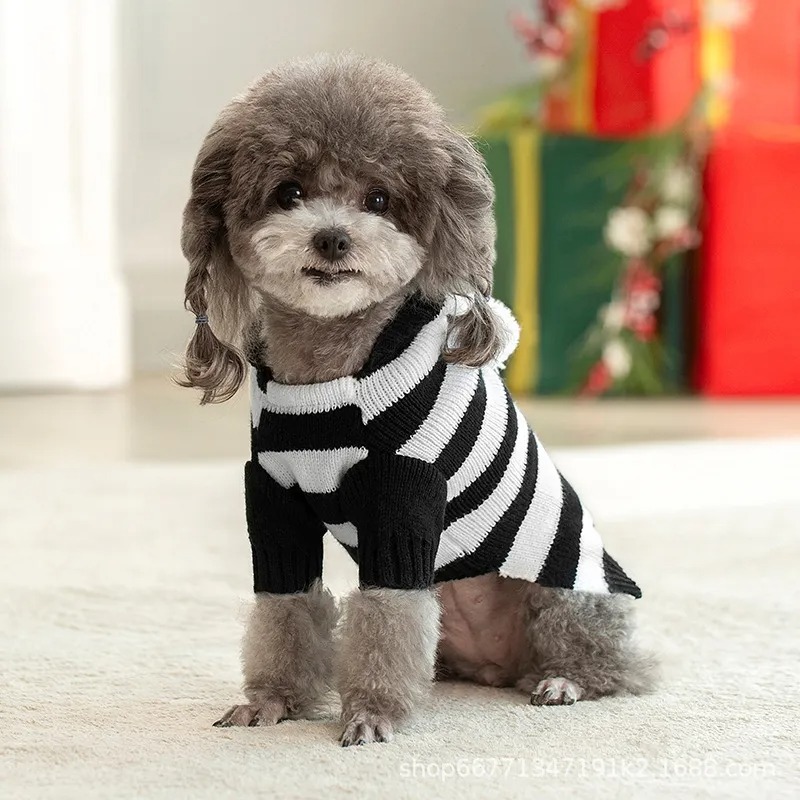 Cross border Pet clothing New Fall/winter hooded two-legged striped knit Christmas sweater Dog supplies