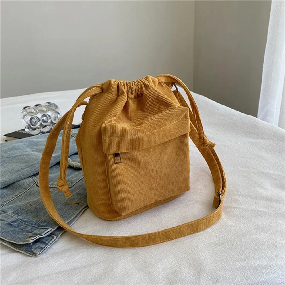 womens bag shoulder Korean drawstring bucket casual light youth cross body all inclusive sales 250408