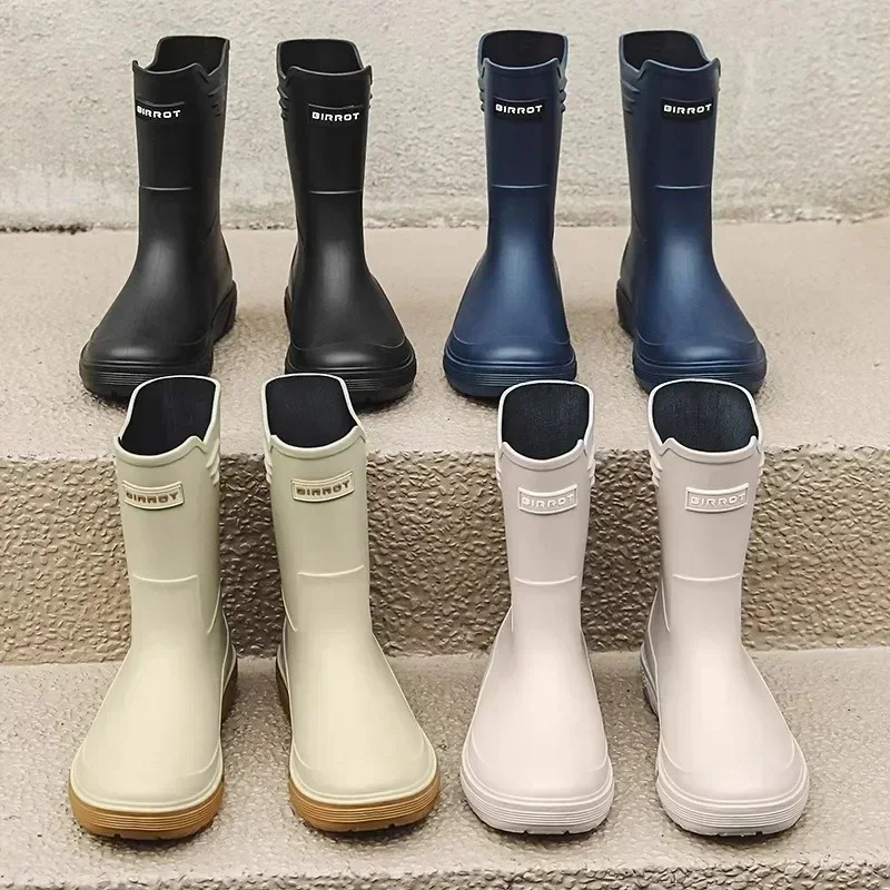Water Shoes Korean Mid-calf Rain Boots Mens Non-slip Wear-resistant Rain Shoes Waterproof Rubber Boots Couple 250408