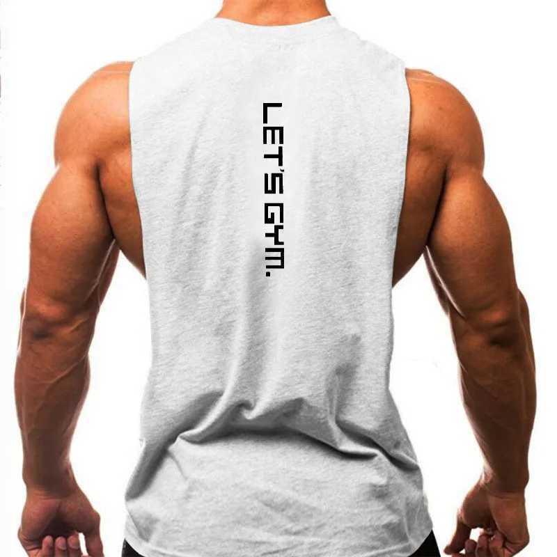 Brand Just Gym Clothing Fitness Mens Side Scissors T-shirts Dropped Armholes Fitness Tank Top Sleeveless Tank TopXJ250409