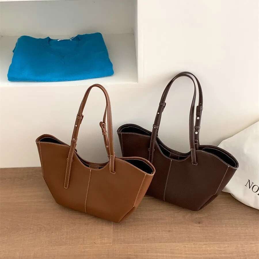 Designer Large Capacity Women Handbag Single Shoulder Portable Shopping Leather Ladies Commuter Underarm Totes Bag