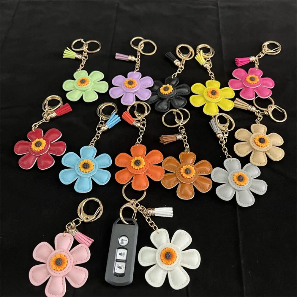 Creative Sunflower Bag Charm Keychain PU Leather Pendant Sweet Flower Backpack Decoration Accessories Gift 250408