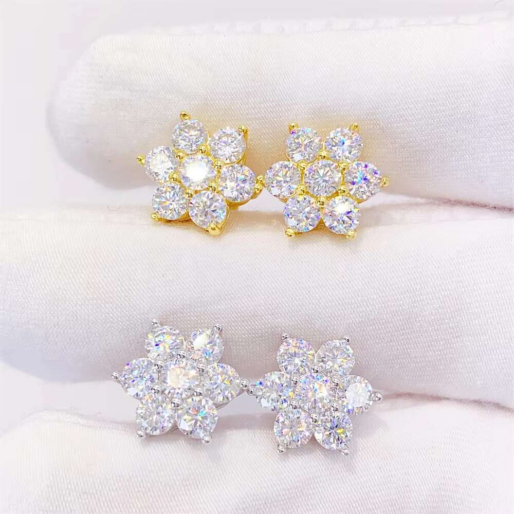Manufacture Direct Custom 925 Sterling Silver Fashion Jewelry Diamond White Vvs Moissanite Stud Earrings