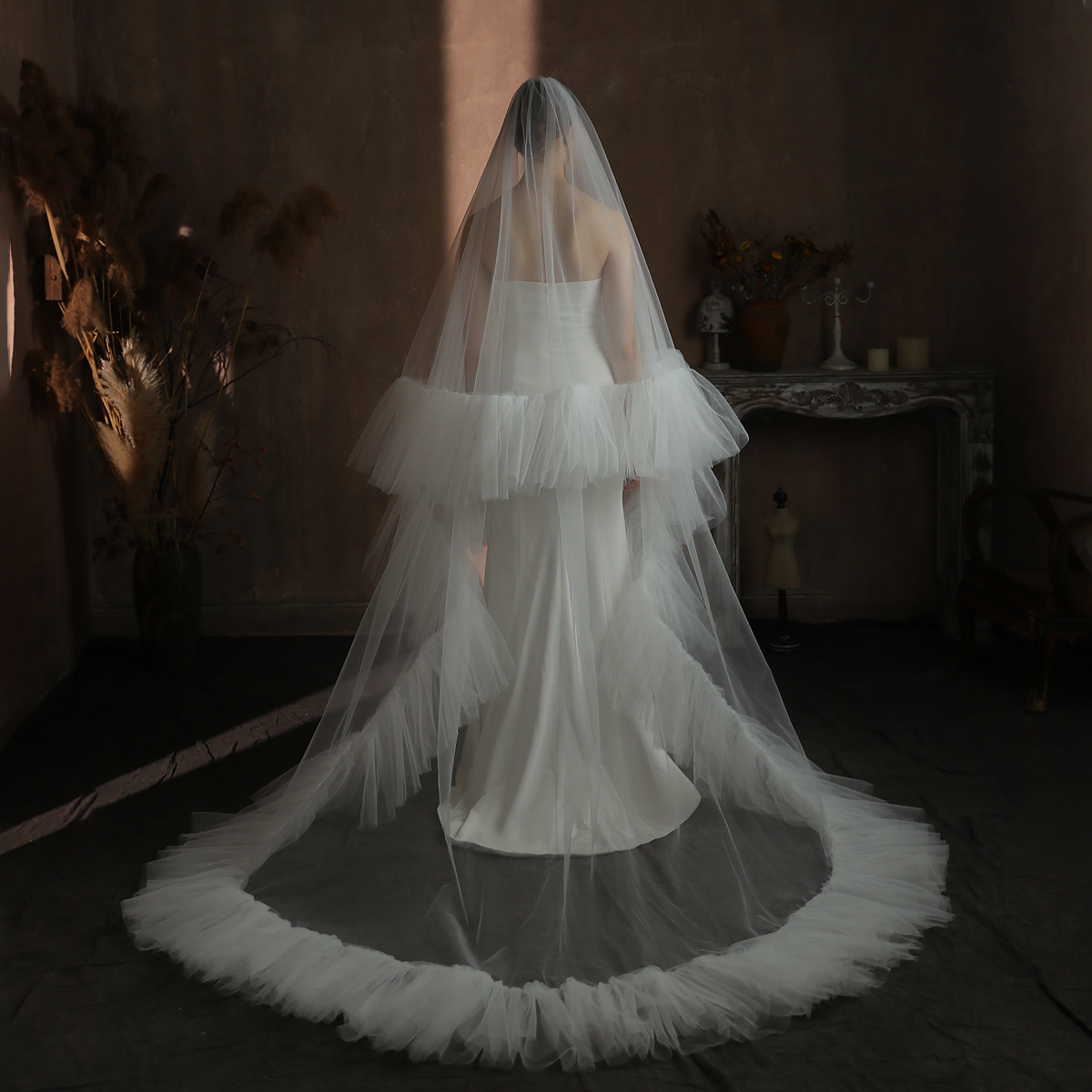 Elegant Wedding Veil Two Layer Long Cathedral Veils Ruffles Ruched Edge Handmade Tulle Customized Bridal Accessories