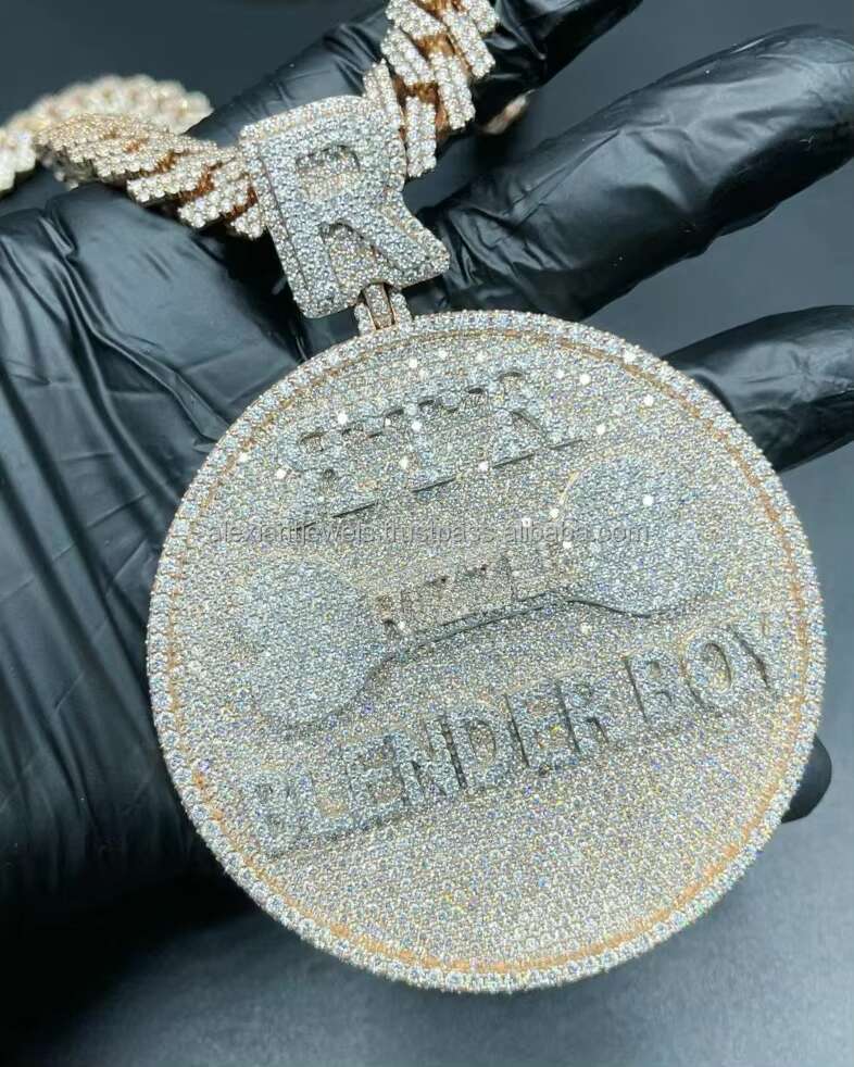 Trendy Moissanite Jewelry 925 Sterling Silver Custom Iced Out Cuban Chain Hip Hop Pendant Necklace Moissanite Pendant