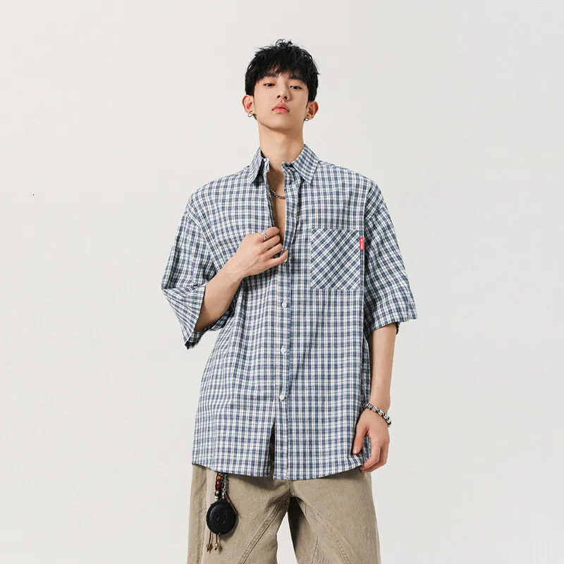 Unisex Trendy Plaid short sleeved shirt casual loose top unique style fashionable casual checkered mens shirt 250408