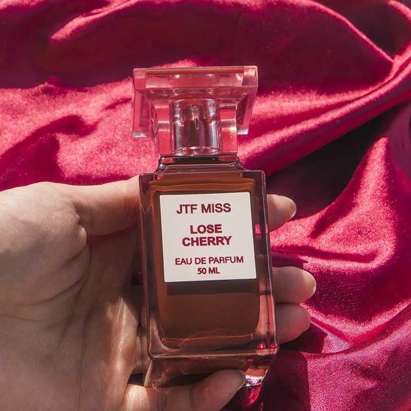 Brand perfume womens perfume spray flirting pheromone flowers and fruits lasting light perfume romantic charming dating giftXJ250409