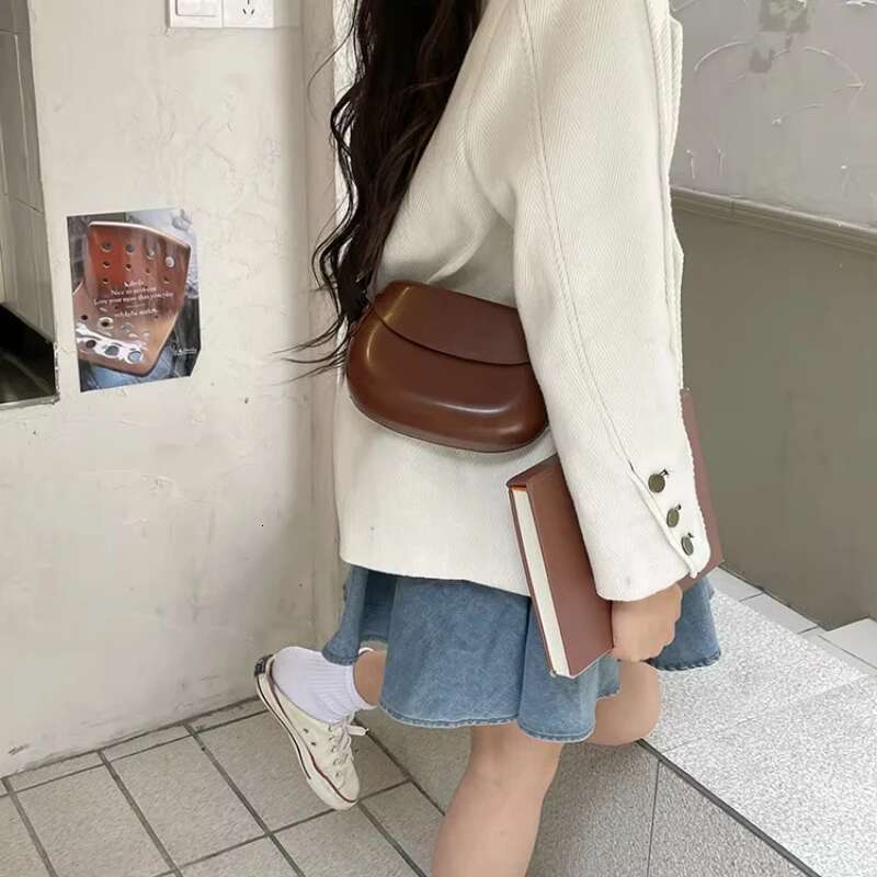 Womens Small Messenger Solid PU Leather Shiny Shoulder Bag Fashion Saddle Bags Flip Buckle Phone Coin Purse Lipstick Storage