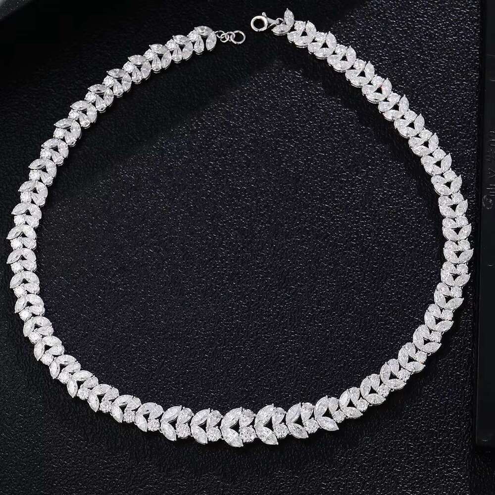 Pure sier electroplated platinum pyroxene exquisite jewelry with a width of 15mm, necklace, women's gift bracelet