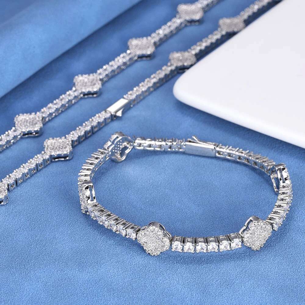 KNOBSPIN D VVS1 Moissanite Tennis Bracelet Four Leaf Clover s925 Sterling Silver Plated 18k with GRA Wedding Bracelets for Women