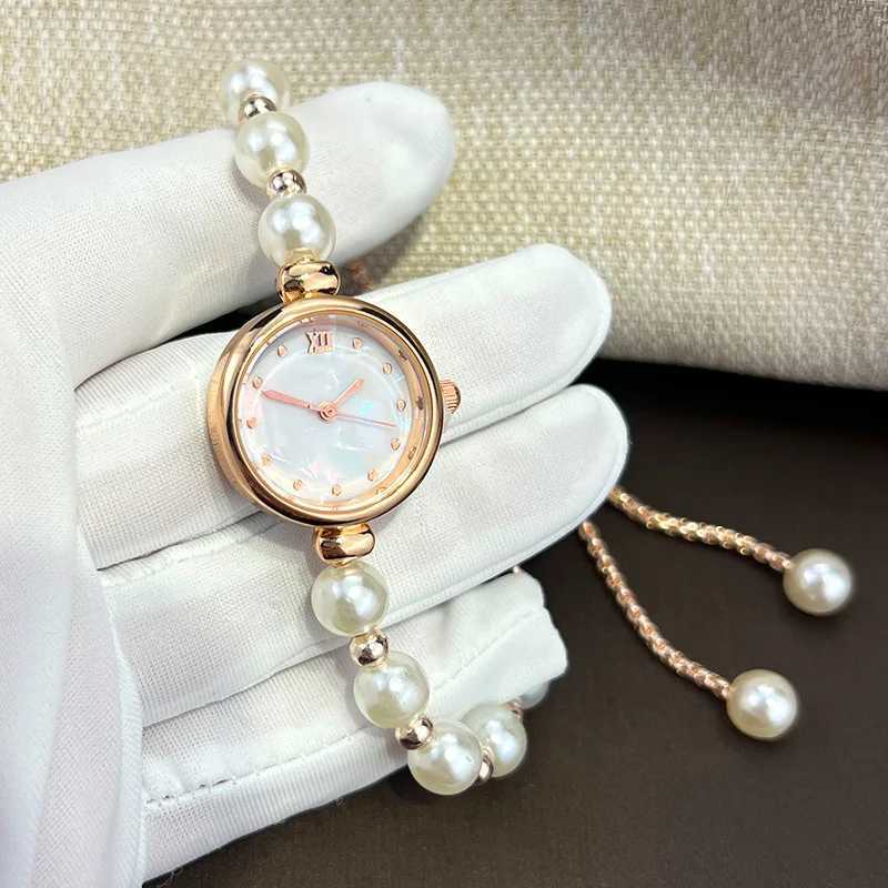 Elegant Pearl Bracelet Womens Quartz Watch Pullout Adjustable Strap Luxury Small Dial Womens Watch GiftXJ250408