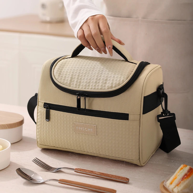 Lunch Bag Insulated Lunch Box Zipper Lunch Tote Bag Waterproof Insulated Lunch Storage Bag Hand-held Bento Box Insulated Bag 250407