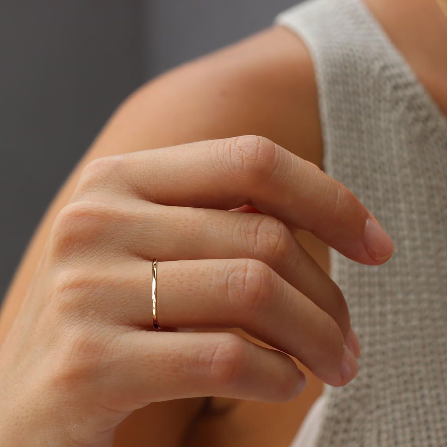 Hot selling eight piece women's exquisite titanium steel minimalist stacked thin plain ring set