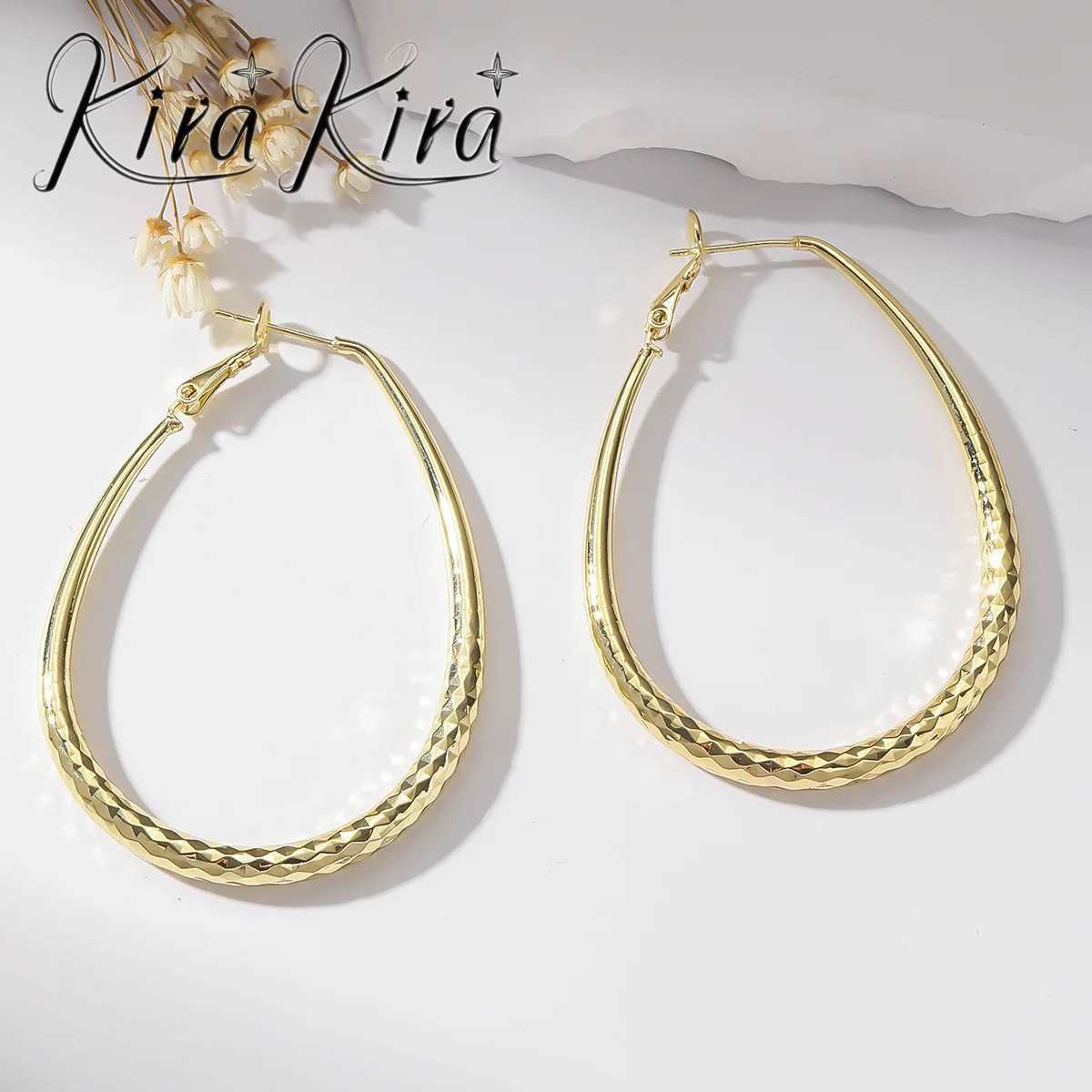 Golden Glossy Spring Fastener Egg-shaped Earrings Hypoallergenic Copper Z250408