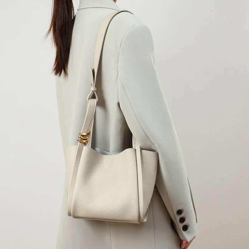 Genuine Leather Handbags For Women 2024 Designer Summer Shoulder Bucket Bag Ladies Purses Crossbody Bags
