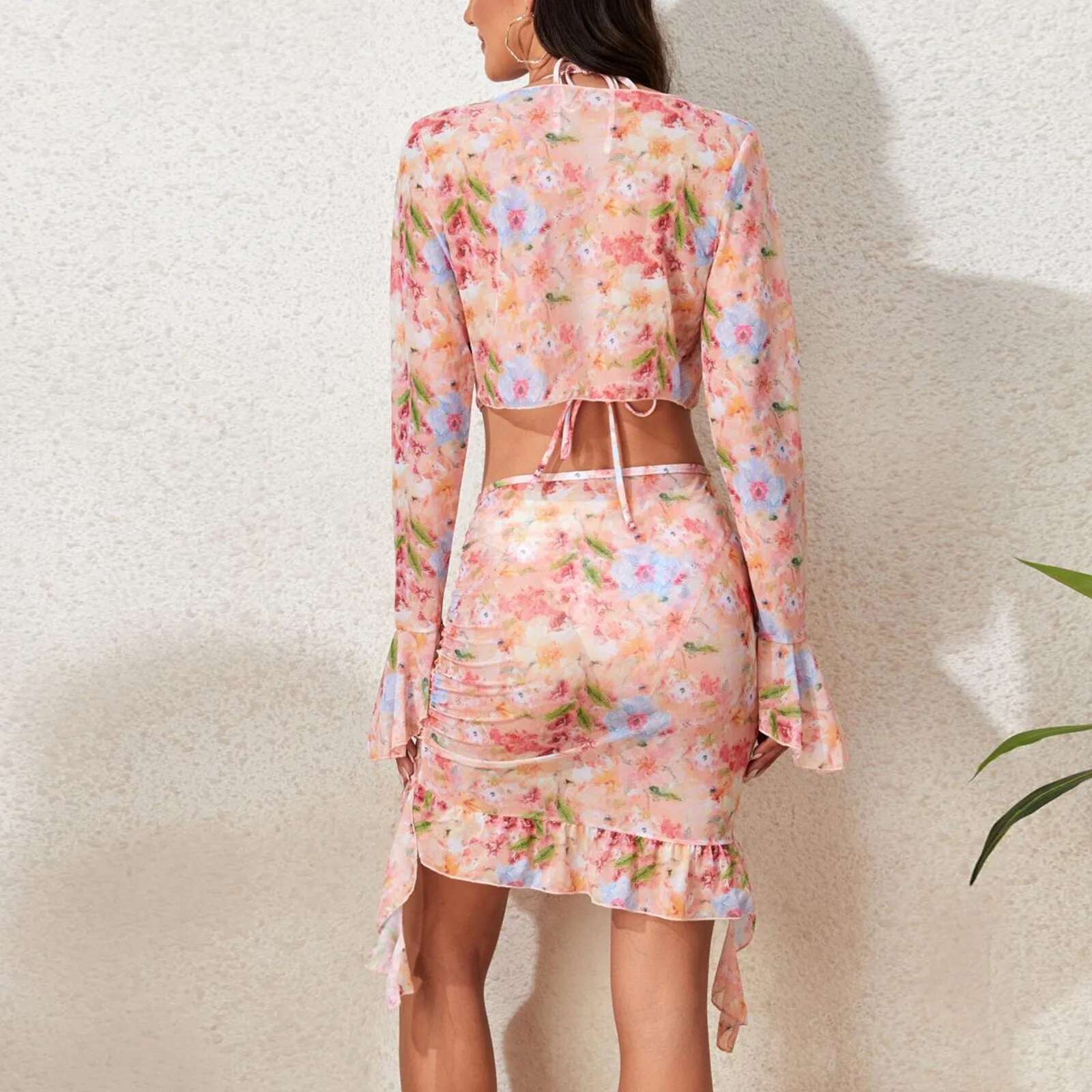 Dongdumaoyi Pieces Bathing Suit Women Sexy Floral Print Swimwear Flare Sleeve Cover Up Halter Bikini Set Bow Tie Split
