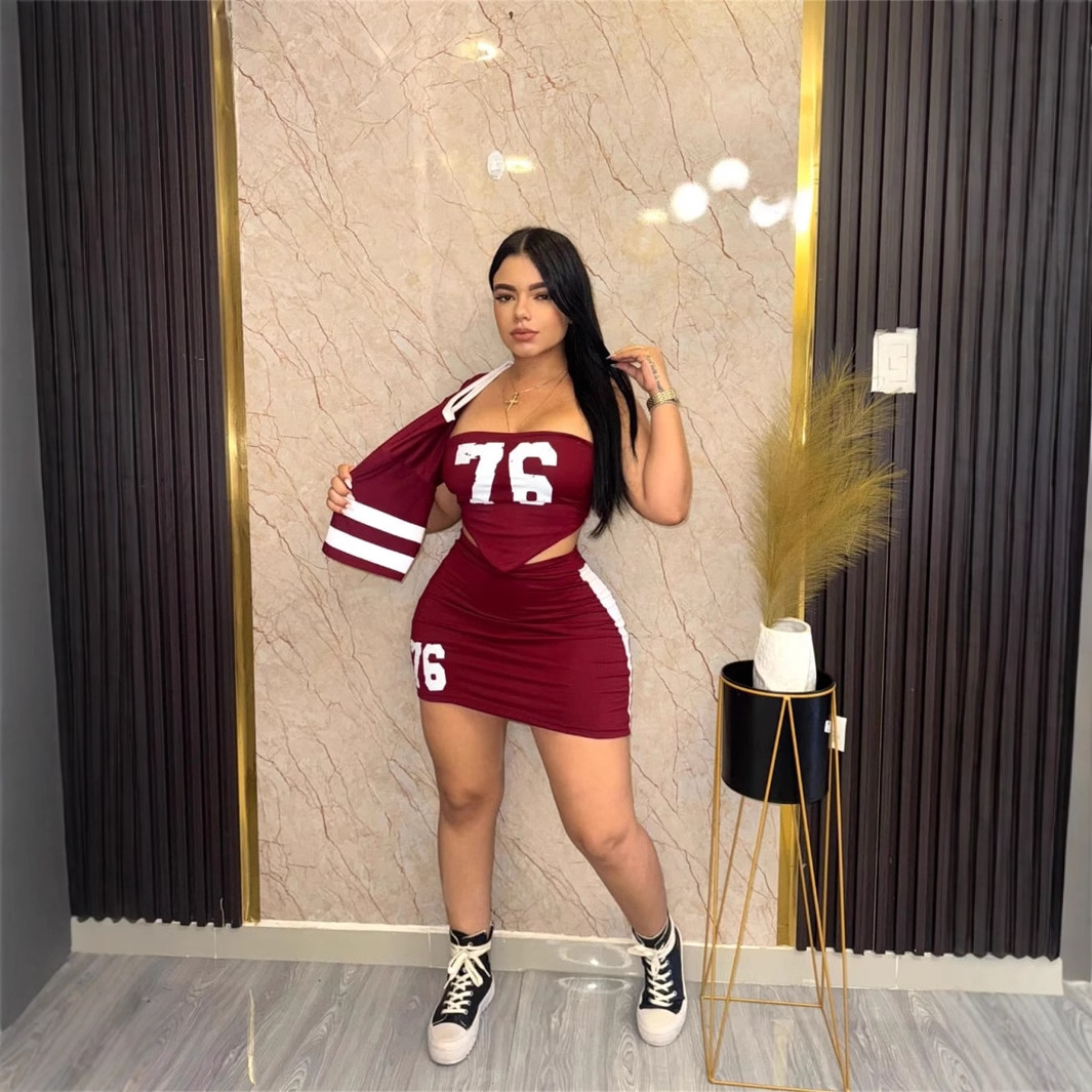 2025S Designer Women Set Spring Summer New S Clothing Personalized Printed Strapless Shawl With Exposed Navel Top Hip Hing Short Skirt Set For Women