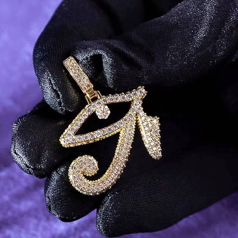 2025 Hip Hop Fine Jewelry Passd Diamond Tester 925 Sterling Silver Iced Out VVS Moissanite Horus Eye Pendant for Men Women