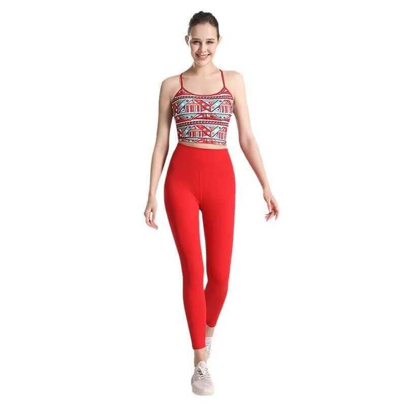 High quality yoga sets suits Comfortable & Stylish Women's Athletic Bra - Ideal for High-Energy Sports