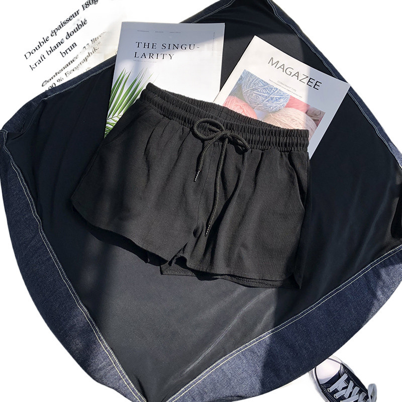 2025S Women s Designer Shorts High Waist Elastic Waist Sports Hot Pants Loose Casual Summer New Wide Leg Pants Home Sleepwear Trendy Beach Pants