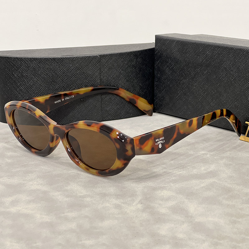 Designer Sunglasses For Women Beach Sun Glasses Trendy men Classic Square Metal Legs Letter Design Cat Eye Top Quality Eyeglasses Oval Luxury Monogram