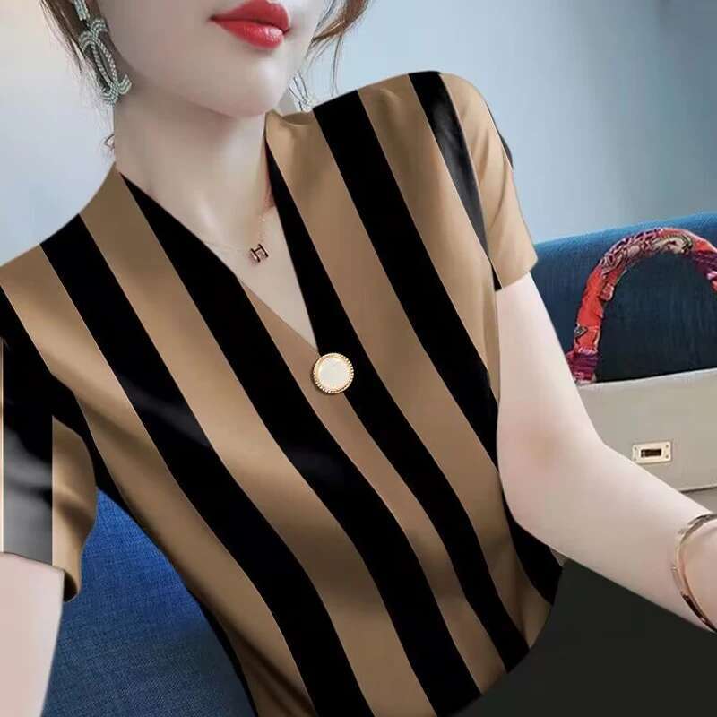 Summer New Style Fashion Simplicity Office Lady Striped V-neck Short Sleeve Tshirt Women Clothes Elegant All-match Casual Tops