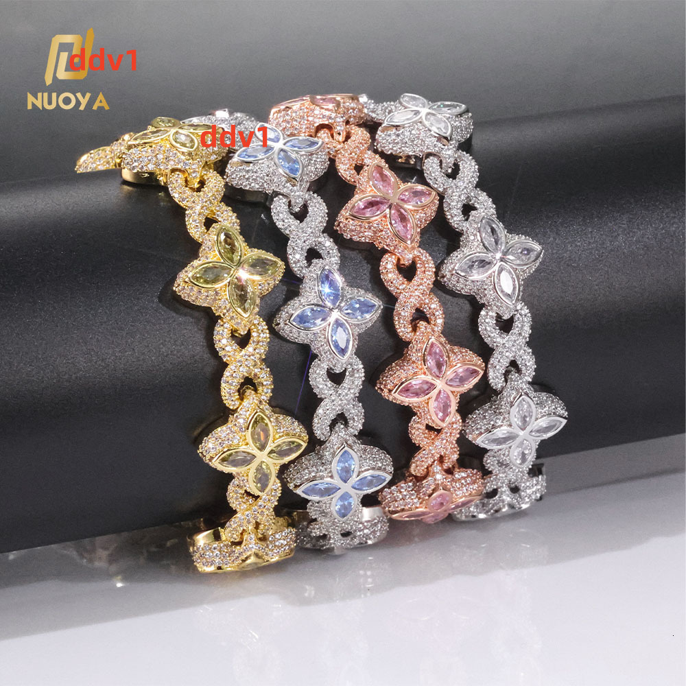 Iced Out Hip Hop Jewelry 8mm Diamond Flower Chain Four Leaf Clover Bracelet Silver Moissanite Gift for Anniversary Party