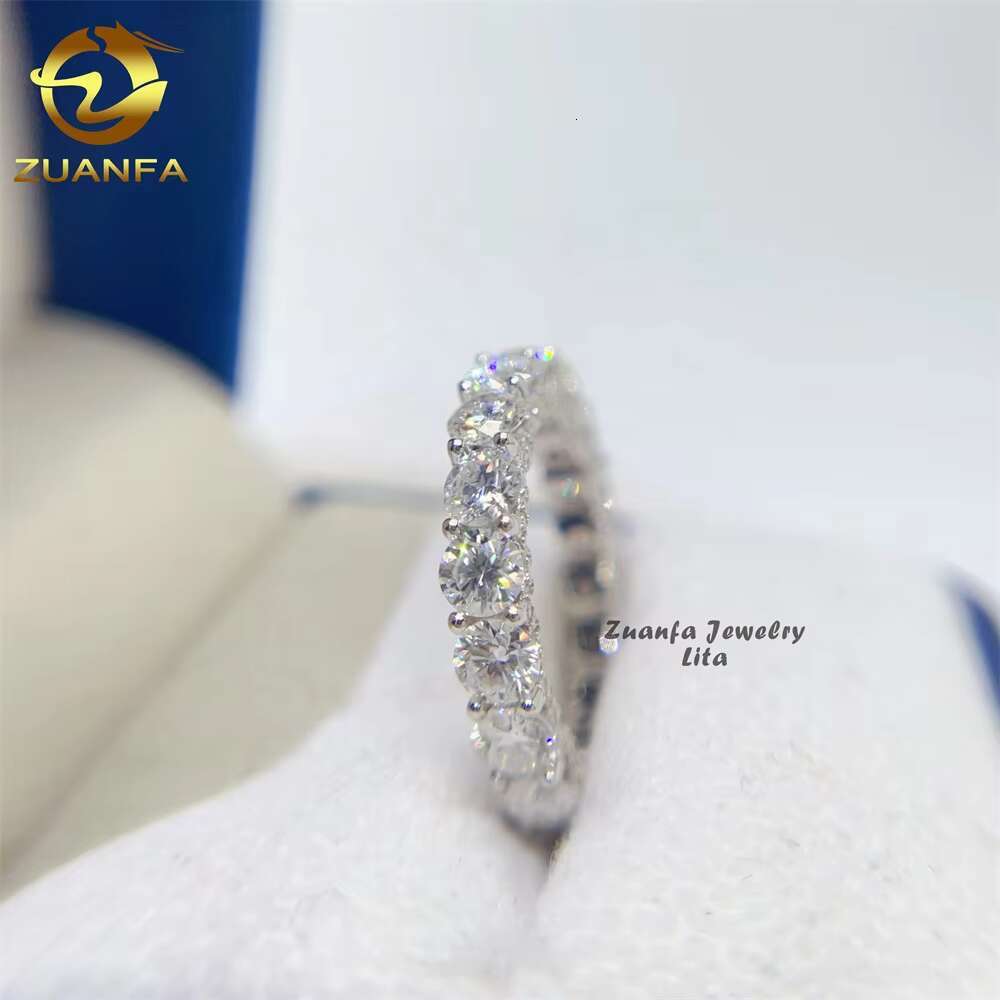 New Arrivals Iced Round 4.0mm Engagement Wedding 925 Silver Eternity Band Moissanite Diamond Ring