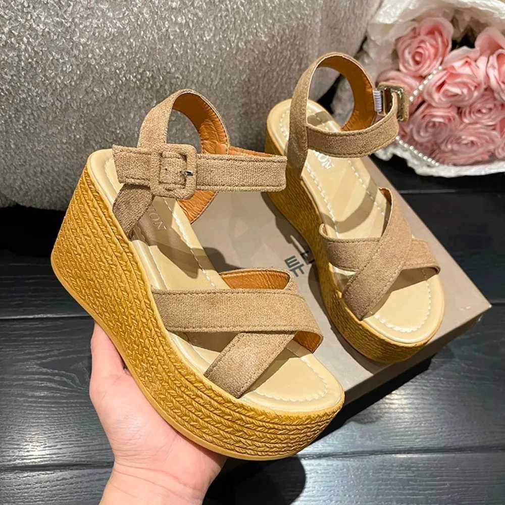 New Arrival 9cm Summer Womens Sandals Fashion High Heels Slope Sandals Platform Open Toe Womens Sandals Size 34-42 T250409
