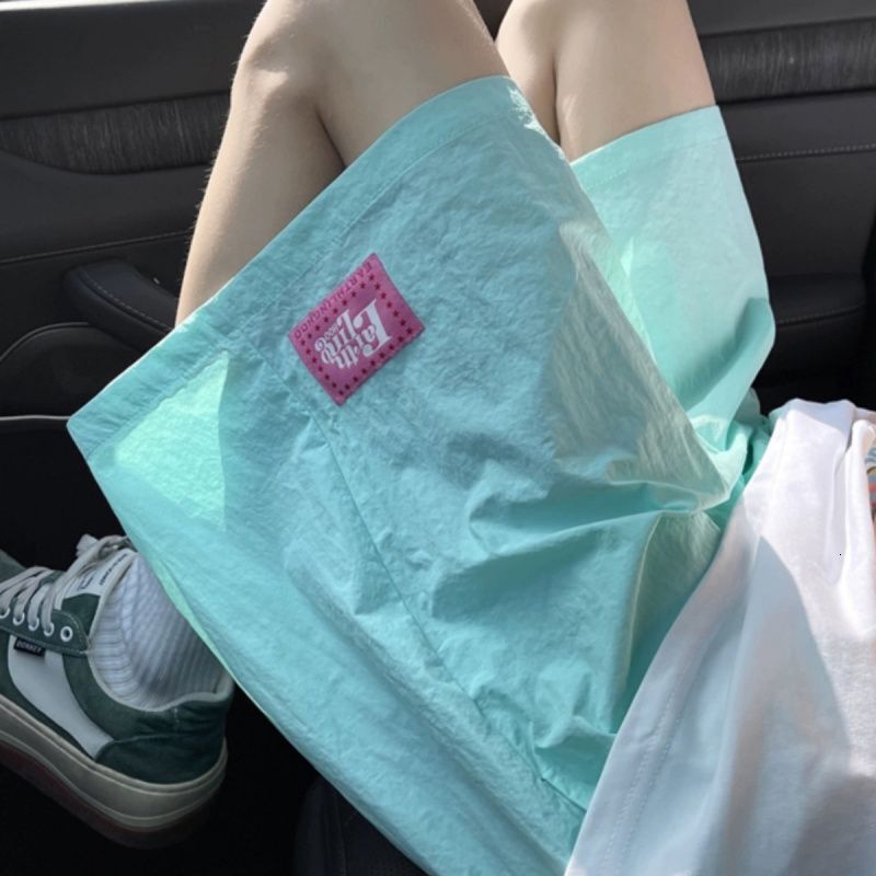 2025 New Designer Men Shorts Beach Shorts Summer Thin Dopamine Quick Drying Sports Loose Casual Ice Silk Mid Five Inch Pants