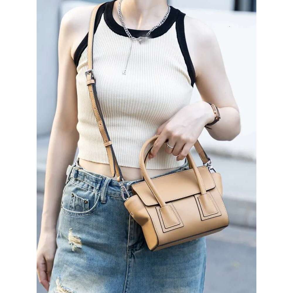Fashion Women Cowskin Genuine Leather Bag Casual Office Ladies Tote Handbag Solid Color Designer Single Shoulder Crossbody Bags