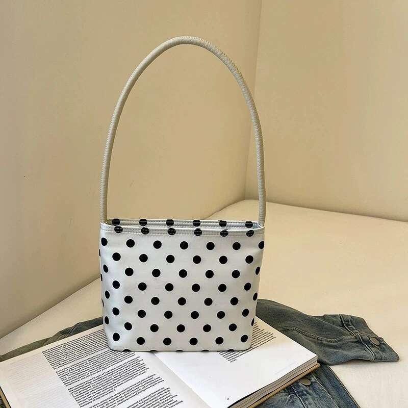 Meet You Spring Fashion Black And White Dots Shoulder Bag For Women Simple Nylon Waterproof Design Female Daily Commuter Handbag
