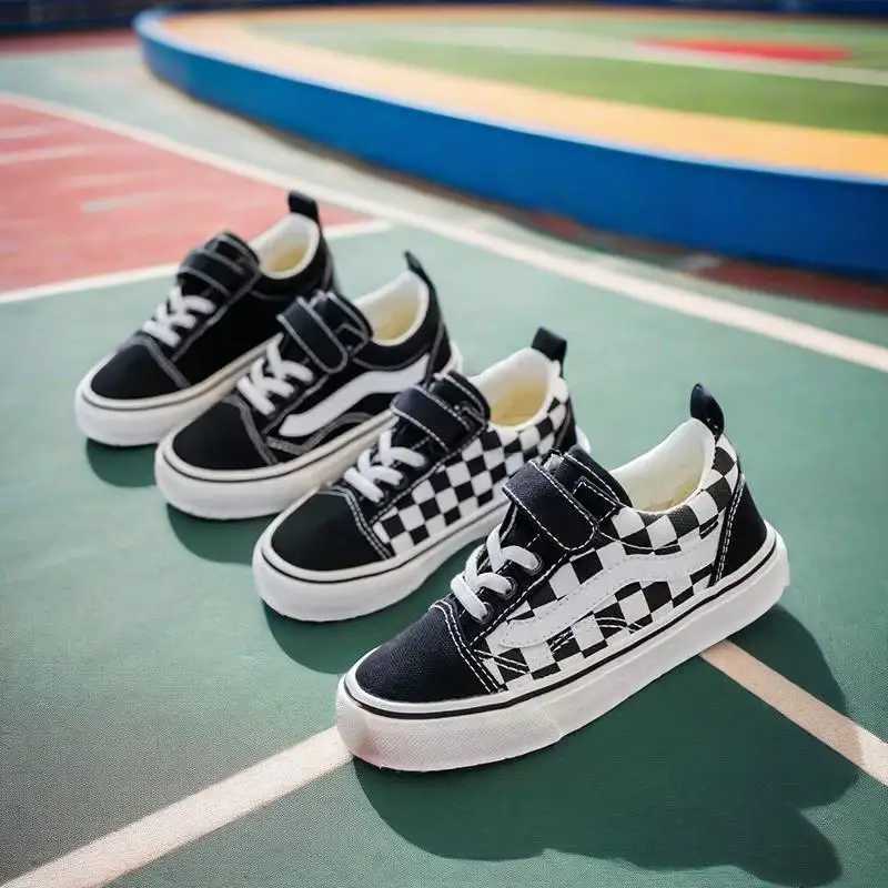 2025 Childrens New Canvas Shoes Youth Boys Fashion Sports Shoes Girls Casual Shoes Young Students Soft Comfortable Bottom Sports Running Shoes X250409